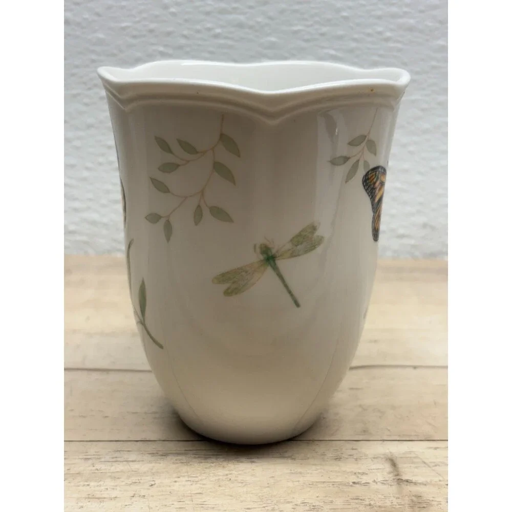 Lenox Butterfly Medow Monarch Porcelain Coffee Mug